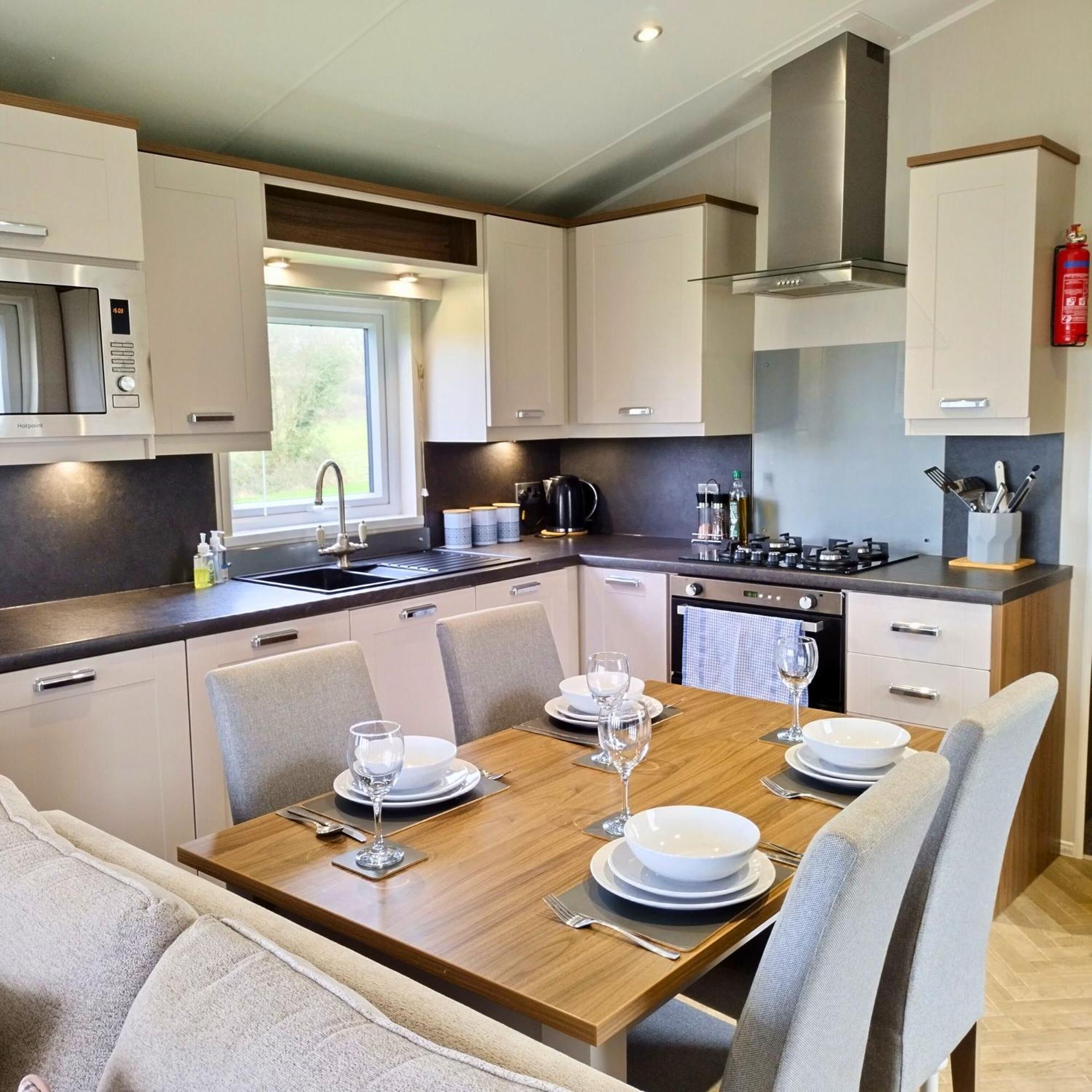 Caplor Glamping & Lodges Hereford Exterior foto